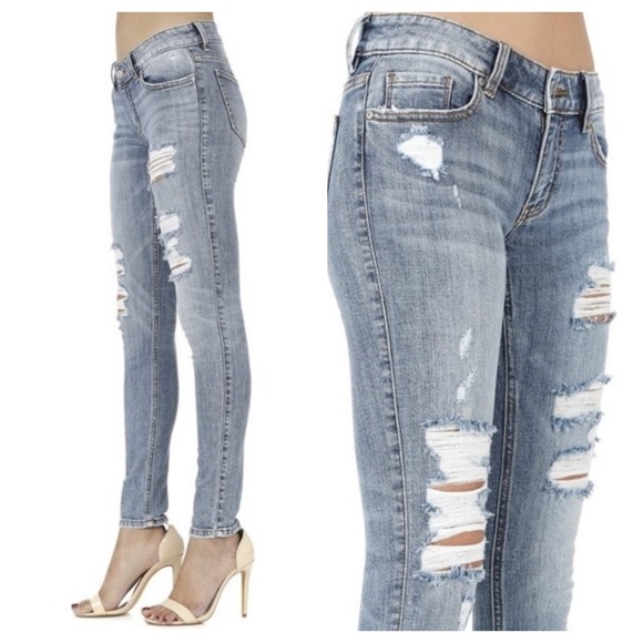 Destructed Skinny Jean - Picture 7 of 7